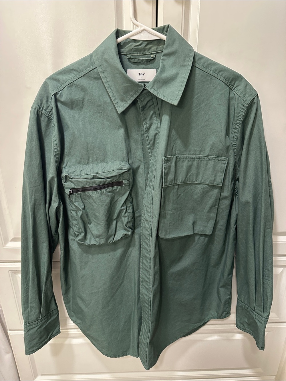 NWOT Aritzia TNA Brentwood button up
